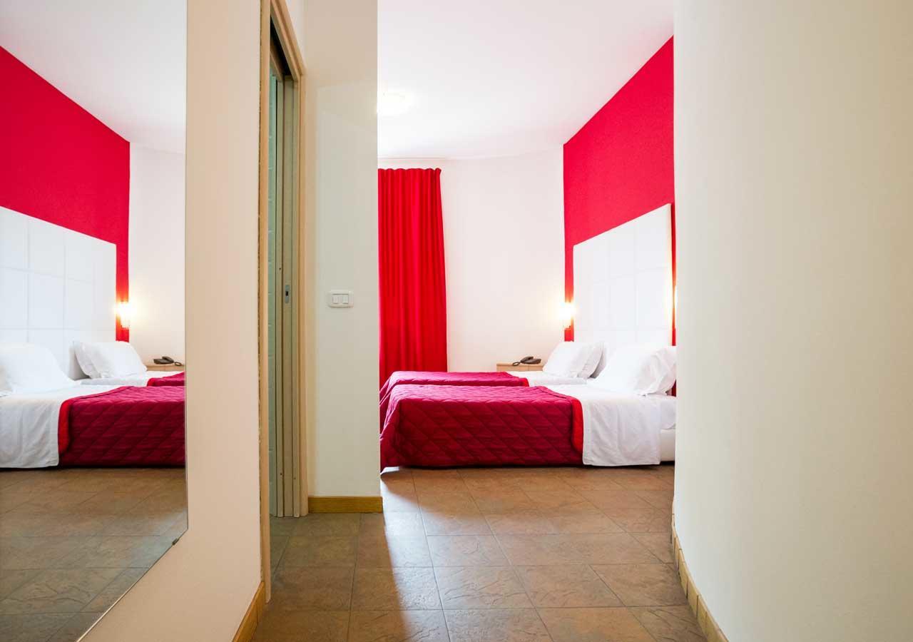 Hotel Relais Del Lago Marta Extérieur photo